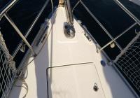 barcha a vela prua di yacht a vela rete di sicurezza salpancora elettrico ancora genova avvolgibile vela